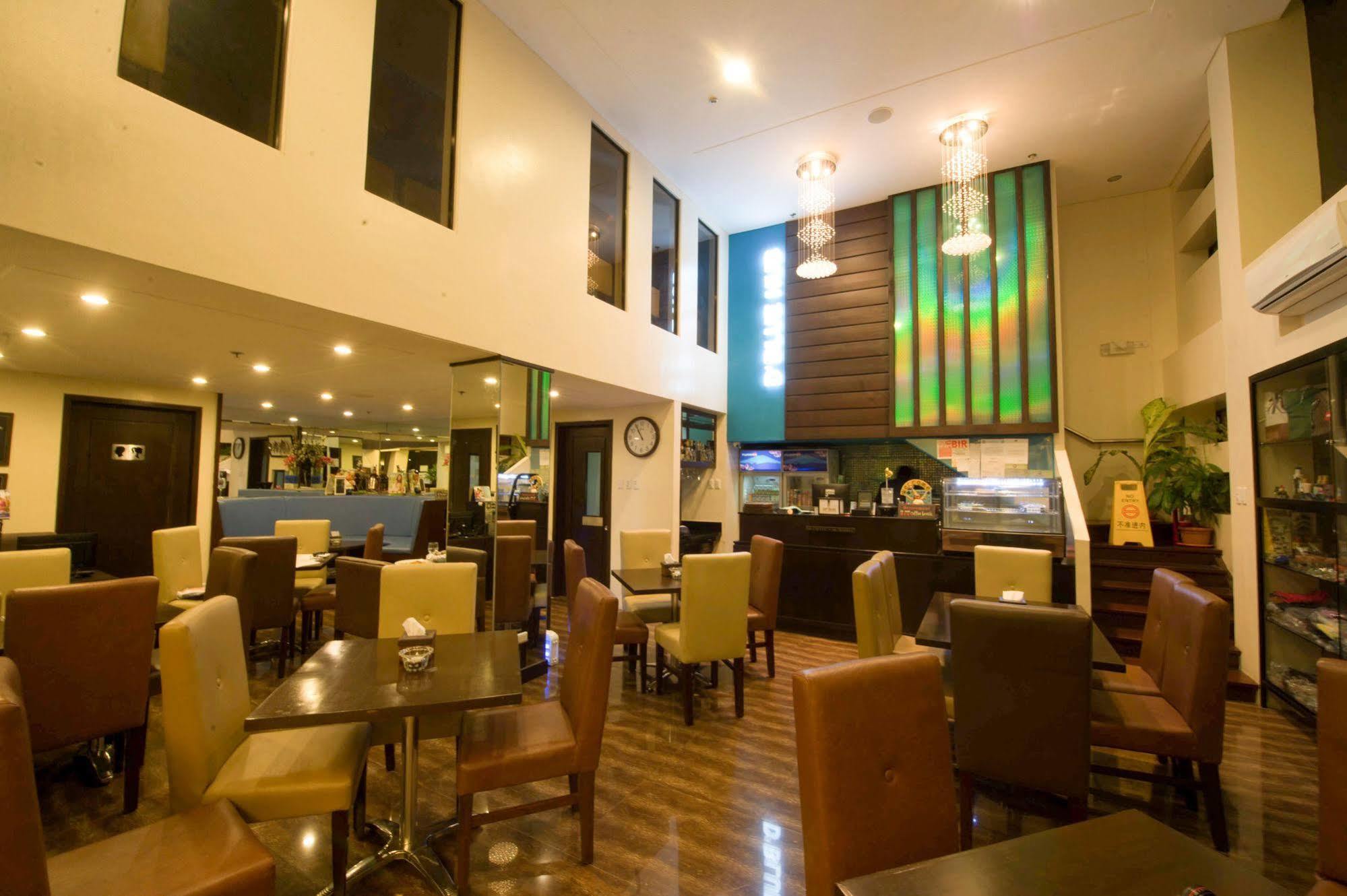 Infinity Suites Davao Екстер'єр фото