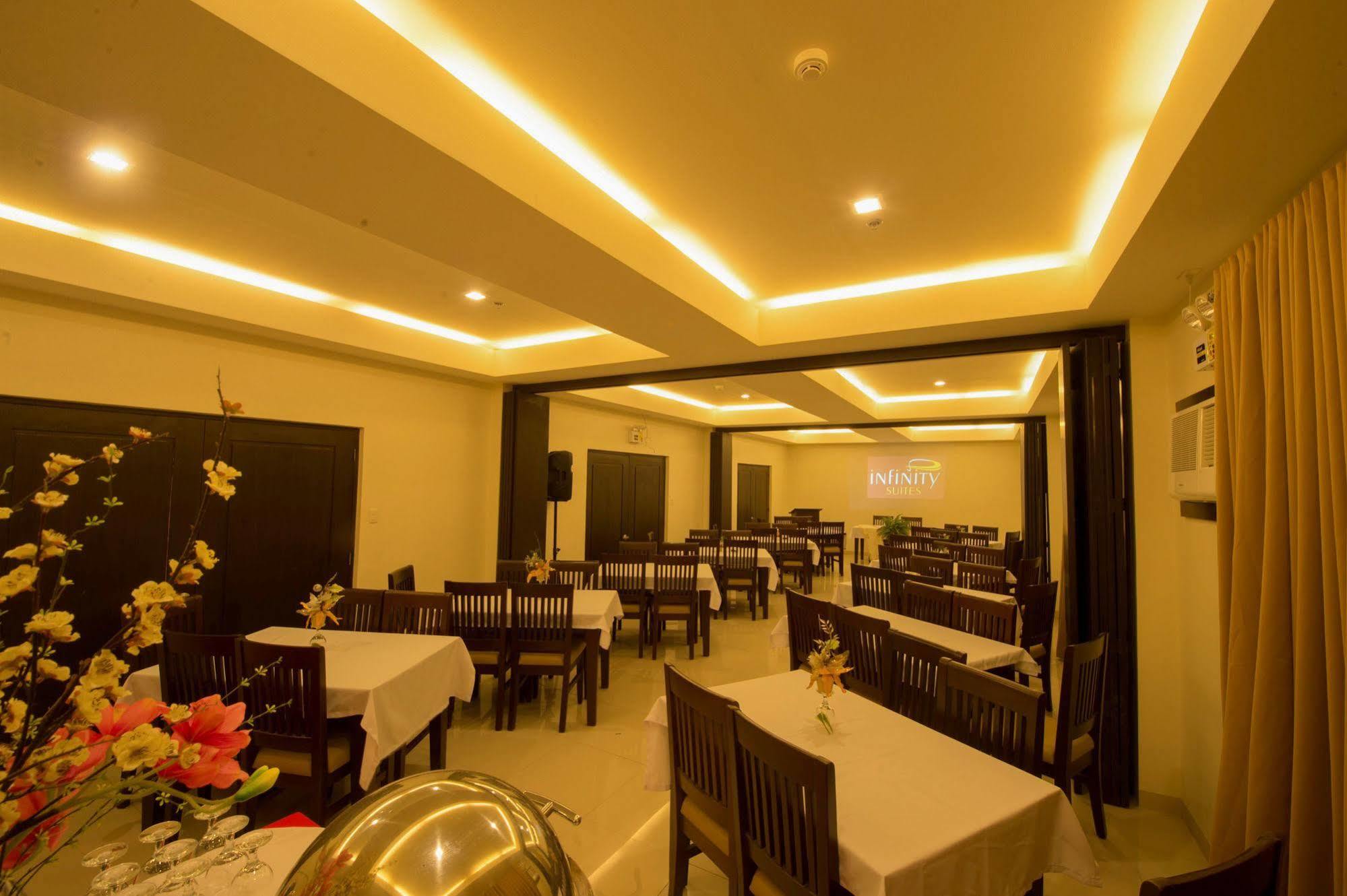 Infinity Suites Davao Екстер'єр фото